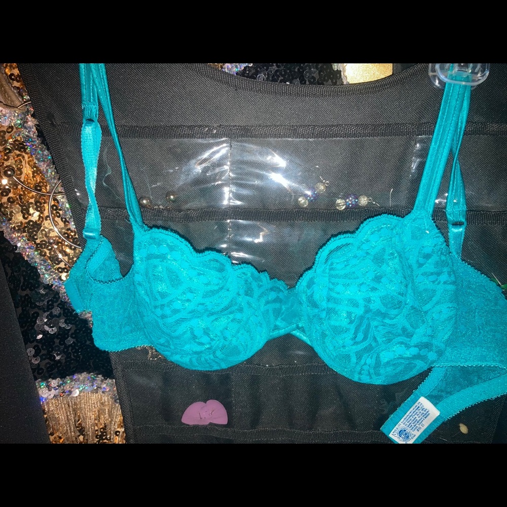 Bra
